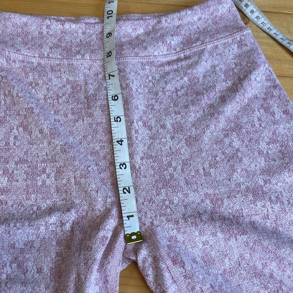 Gymshark Fleur Texture‎ Leggings - Picture 11 of 13